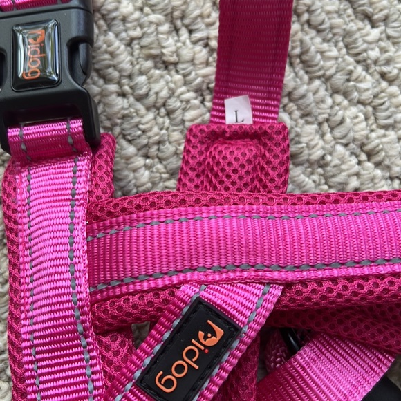 Dog harness size Large - Picture 4 of 4